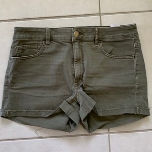American eagle high rise super stretch shorts
